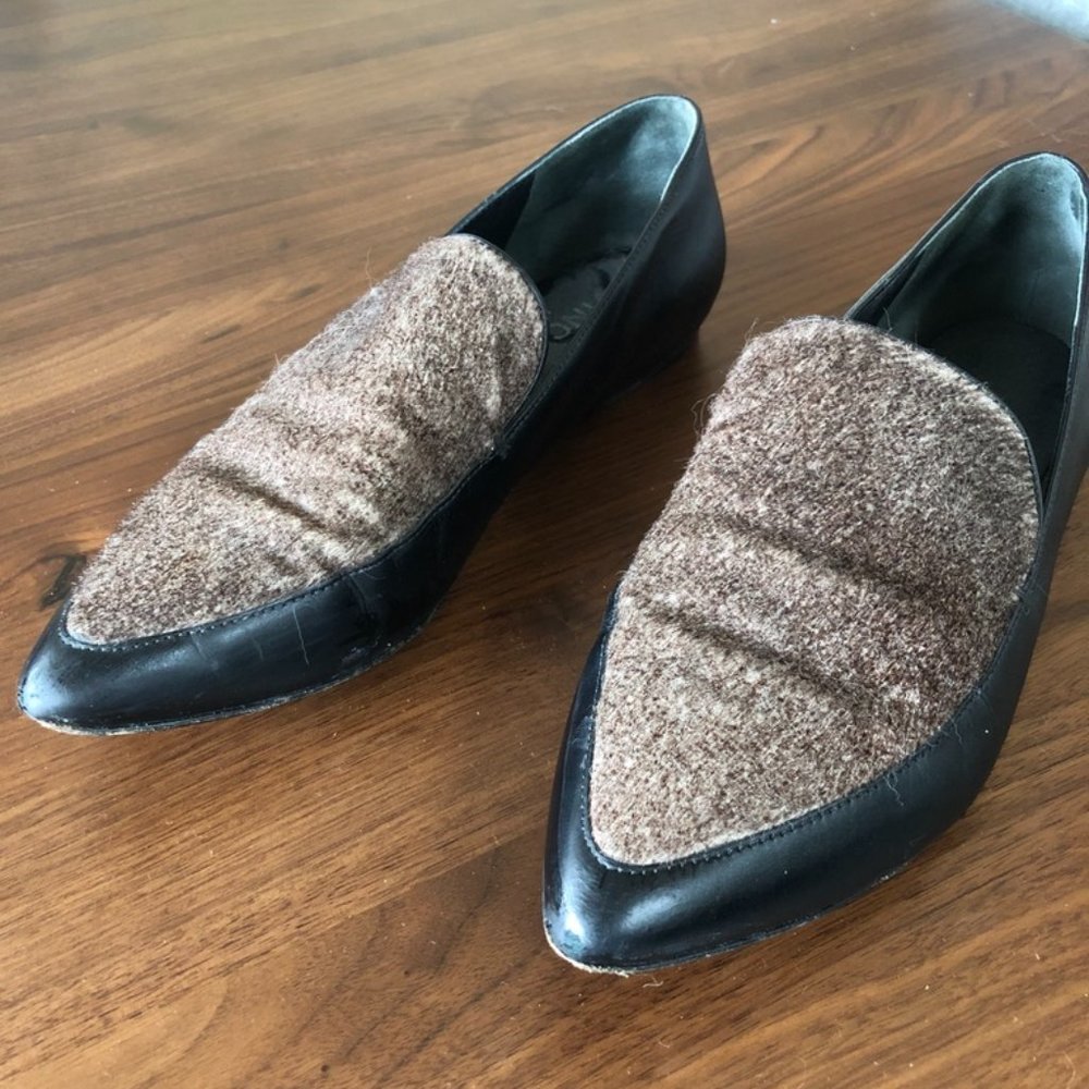 Vince Nikita Black Calf Hair Pointed Toe Flats